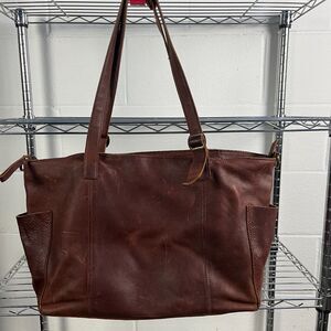 Brown Leather Duluth Trading Company Travel Carry On Baby Bag